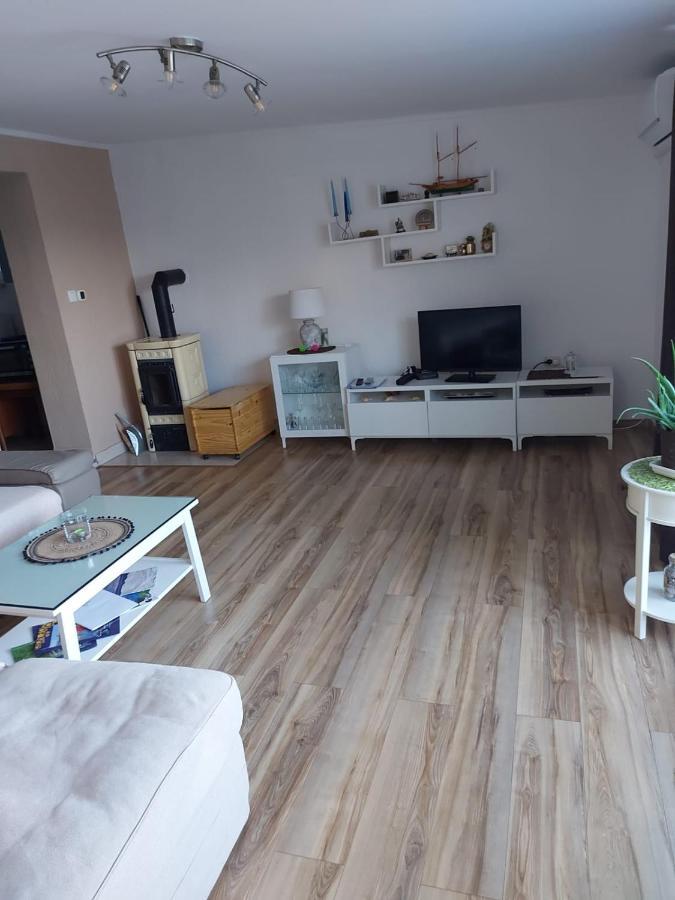 Apartment Matmar Senj  Luaran gambar